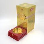 art-paper-gold-wine-box-for-wine-with-seperate-lid-and-sticker-02