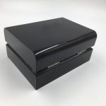 black-classic-rectangular-glossy-mdf-wooden-single-watch-box-01