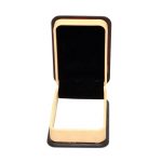 black-wood-ring-display-box-with-small-size-01