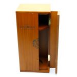 butterfly-shaped-personalised-wine-gift-box-with-european-style-03