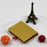 cardbord-bookmarks-box-01