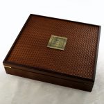 customised-gift-boxes-for-essential-oil-set-with-rattan-lid-02
