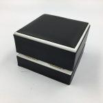 cute-black-wooden-long-pile-sponge-insert-single-watch-box-01