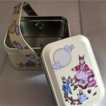 fashion-handle-design-square-gift-box-03