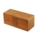 folk-art-style-and-pine-type-sliding-lid-wooden-box-03