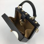 luxury-pu-leather-wallet-bag-for-gift-with-lock-02