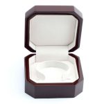 luxury-shape-wooden-bracelet-packaging-box-04