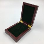 matt-finishing-velveteen-inside-mdf-wooden-jewelry-box-01