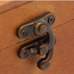 metal-closure-wooden-single-wine-box-03