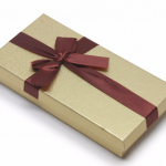 paper-ribbon-chocolate-box-with-insert-01