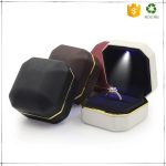 plastic-led-light-jewelry-box-02