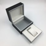 simple-black-box-for-watch-04