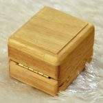 small-oak-wood-ring-boxes-03