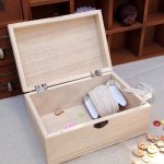 solid-wood-jewelry-box-with-lock-02