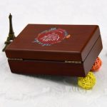 vintage-red-wooden-box-01