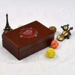 vintage-red-wooden-box-03