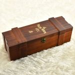 vintage-wooden-wine-boxes-03