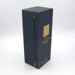 wine-gift-box-with-metal-plate-and-foiled-logo-02