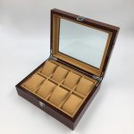 wooden-brown-watch-box-with-8-small-pillows-03