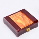 wooden-jewelry-display-box-bracelet-satin-gift-box-with-glass-window-03
