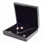 wooden-necklace-box-06