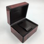 wooden-packaging-gift-wrap-box-for-watch-02